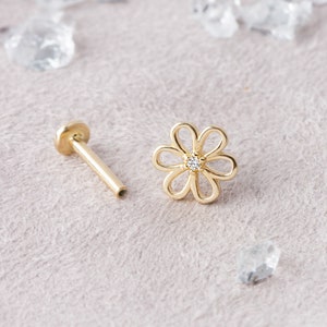 14k Gold Blume Piercing, Turm Piercing, Tragus Ohrring, Conch Piercing, Gold Helix Ohrring, Gold Blume Ohrring, Bauchnabel Ring