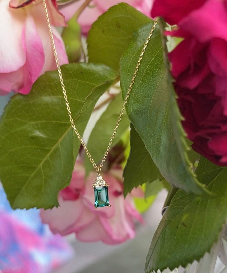 14K Real Gold Crystal Necklaces Emerald Jewelry Emerald Etsy