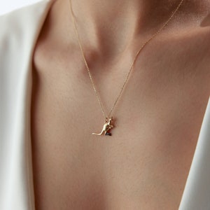 14K Solid Gold Känguru Halskette, Gold Känguru Anhänger, Känguru Charme, Tier Gold Halskette, Tierliebhaber, Glücksbringer, Geschenk für sie