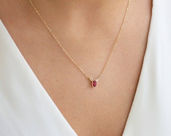 Gold Garnet Drop Necklace, 14k January Birthstone Gift, Red Gemstone Pendant, Delicate Garnet Cut Necklace, Dainty Garnet, Gold Garnet Charm