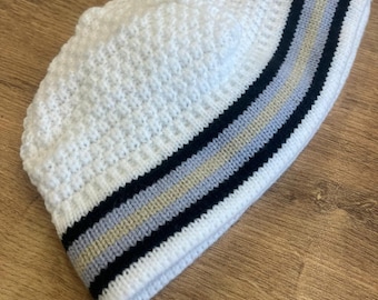 Wit/zwart/blauw Breslev Kippah 100% katoen