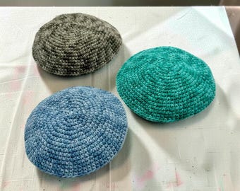 Kippah in cotone colorato fatta a mano