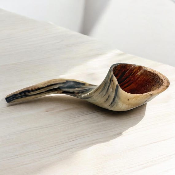 Authentic Handcrafted Ram’s Horn Shofar | Unique Kosher Judaica for Rosh Hashanah & Yom Kippur