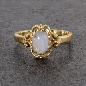 Moonstone Brass Ring, Handmade Rainbow Moonstone Ring for Women, Vintage Boho Jewelry, Healing Gemstone Ring, Gift for Her