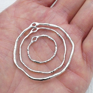 Kit de resina epoxi transparente UV – Herramientas de fabricación de joyas  para parejas, suministros de manualidades, collar de cristal, pulsera