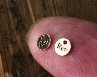 Personalized 14k Gold Filled ID Tags: 4mm Engraved Circle Charms, 10pcs