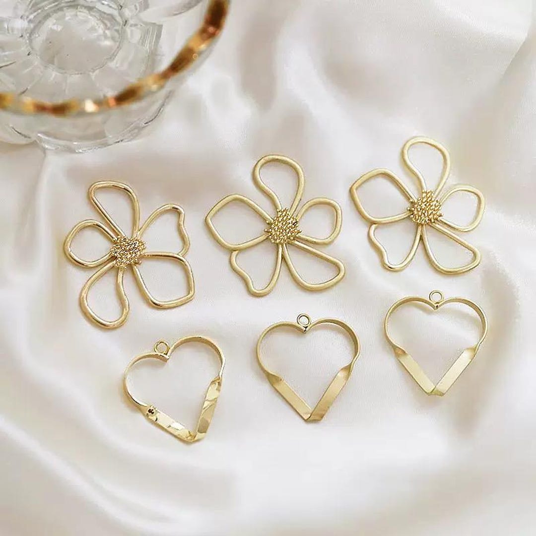 10 Pcs Flower & Heart Shaped Gold Plated Open Back Bezels for Resin ...