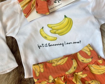 isnt it bananas i am one? First birthday outfit, banana baby outfit, personalized baby clothes, baby shower gift, banana baby pants