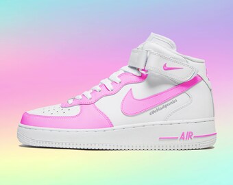 hot pink nikes
