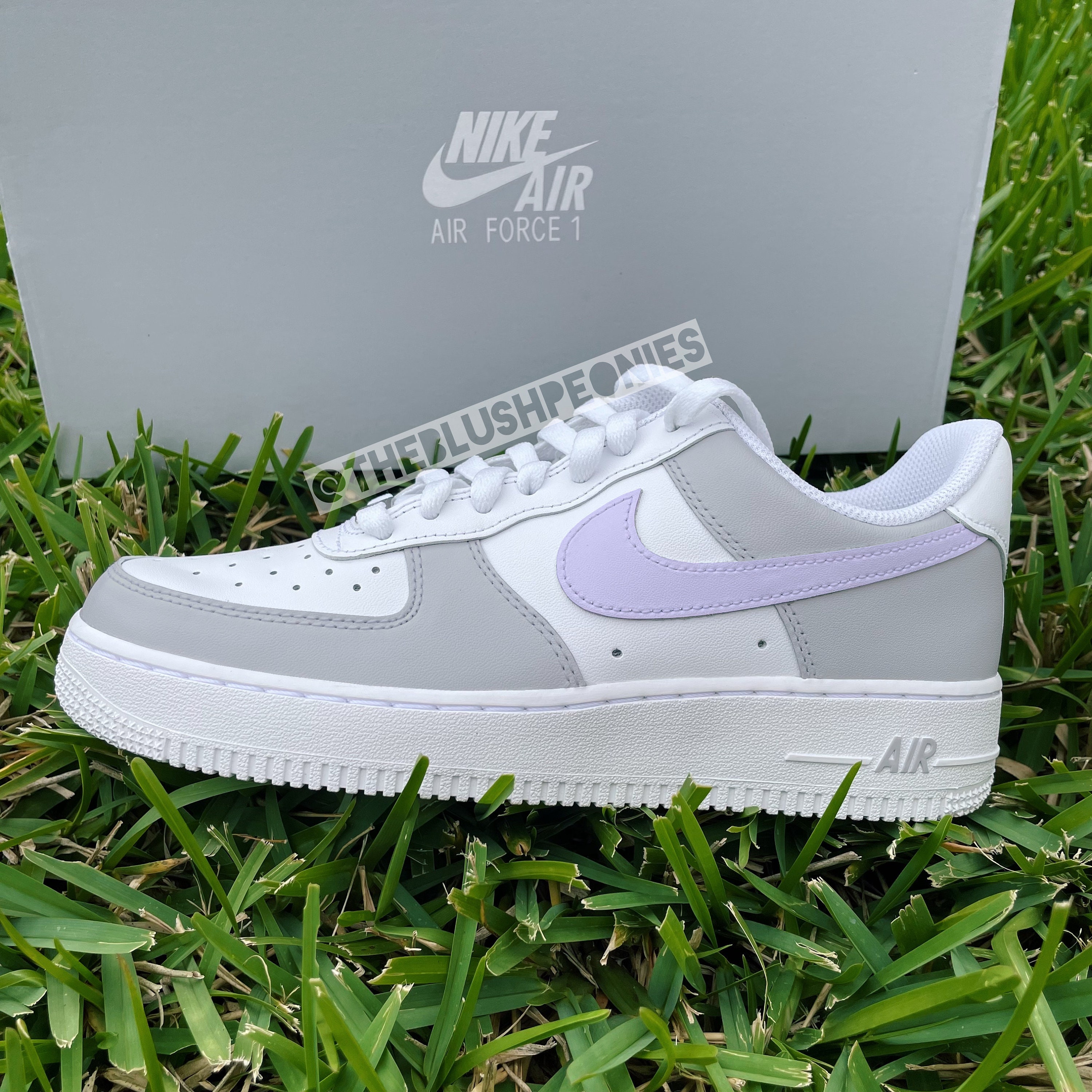 Aangepaste Nike Air Force 1 Low Grijs met Paarse Swoosh - Etsy België