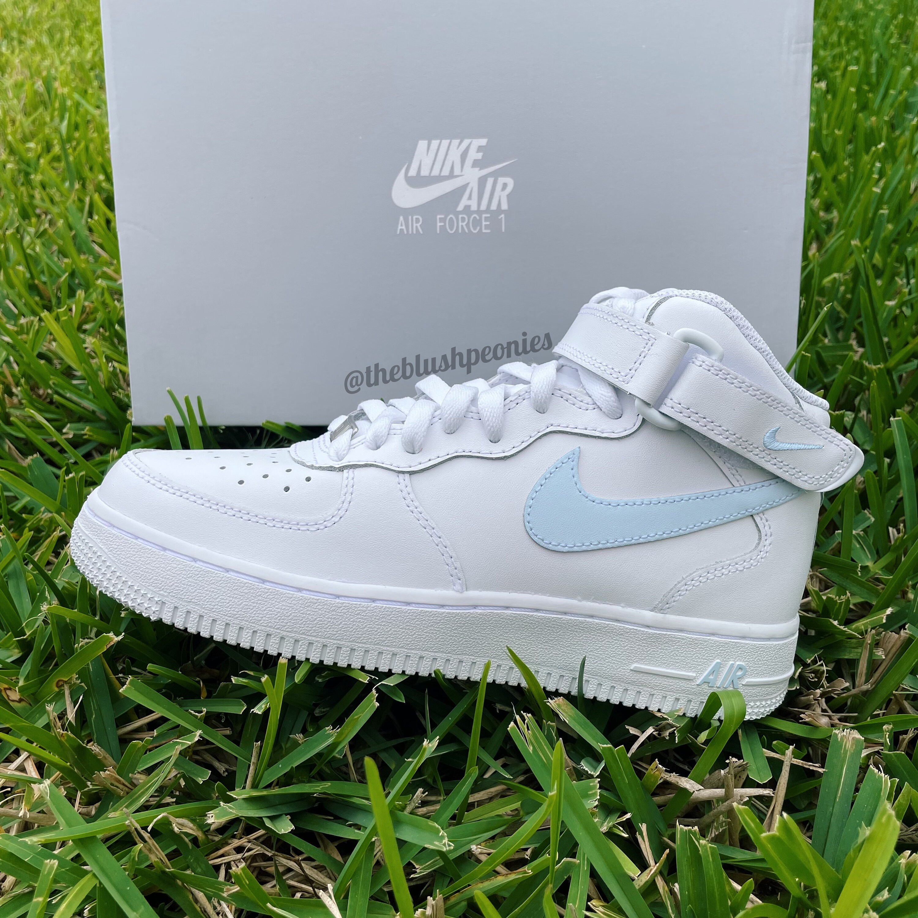 tv rem Schatting Aangepaste Nike Air Force Ones lichtblauwe Swoosh aangepaste - Etsy  Nederland