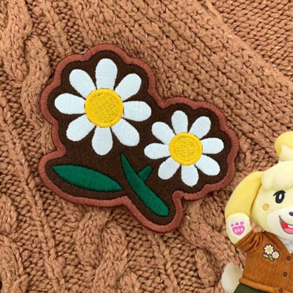 Isabelle Daisy Cardigan Embroidered Patch - Animal Crossing Cosplay Game Iron On Patches