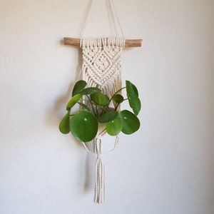 Makramee Pflanzenhänger Indoor – 2er Set Mit Haken, Aus Jute, Für Boho Home Decor (ca. 101 Cm Lang)