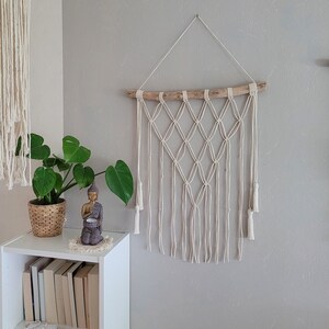 Makramee Fotowand Mit 60 Klammern - Boho Deko Bilderrahmen 68x40cm - Inklusive Spurlose Nägel