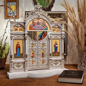 Renaissance huisiconostase: houten gebedshoek, Saints Home Blessing