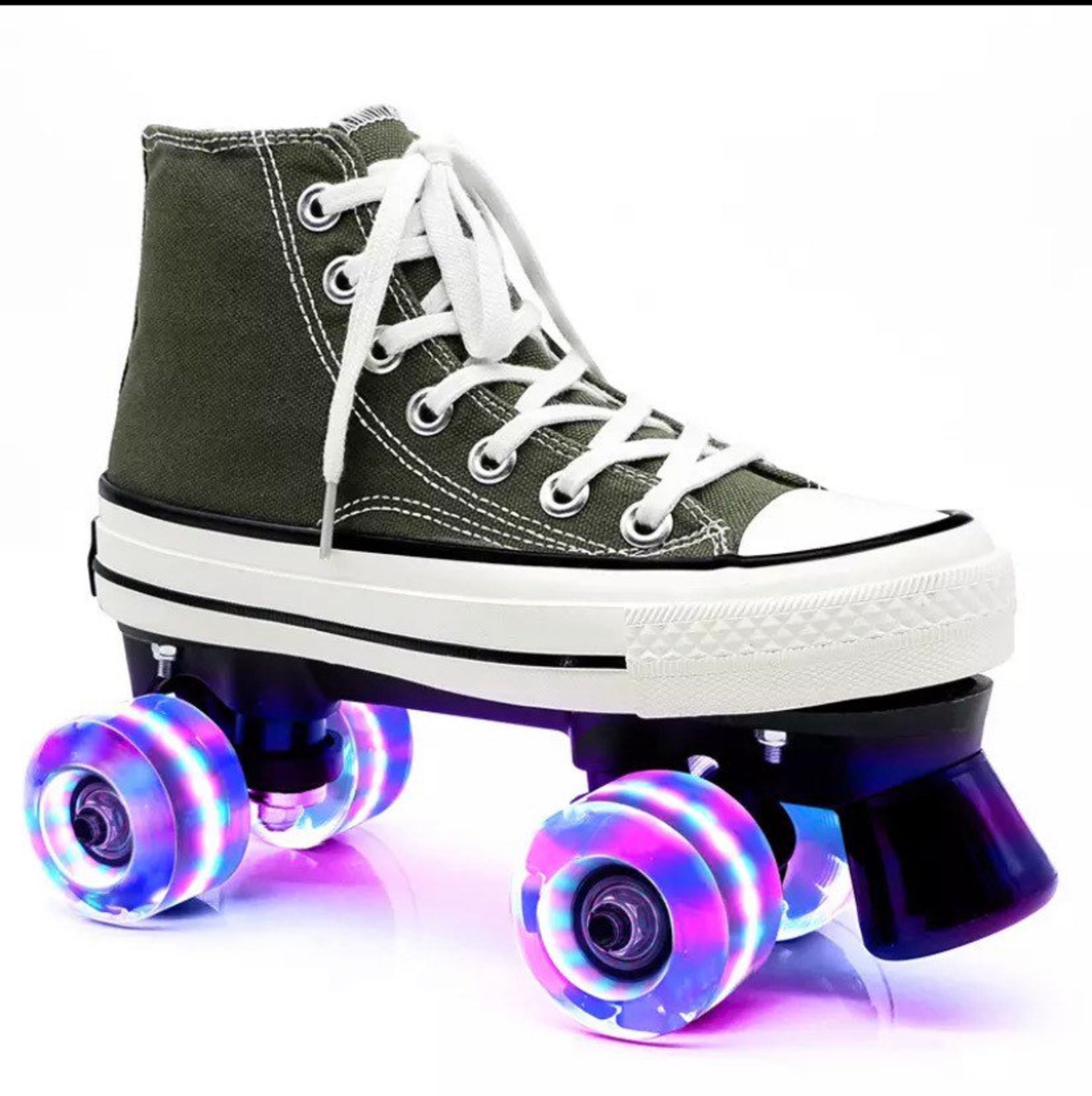 Converse inspired roller skates | Etsy