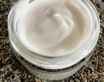 All Natural Face Moisturizer Cream made with Hyaluronic Acid, Organic Oils High in Antioxidants, Anti Aging & Anti Inflammatory properties