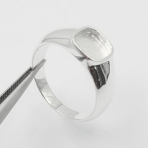 8mm Cushion Shape Blank Bezel 925 Sterling Silver Ring, Good for Resin Work.