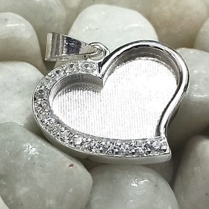 21mm Heart Shape Blank Bezel with Zircon 925 Sterling Silver Pendant. Good for resin and ashes work. Any color Zircon available.