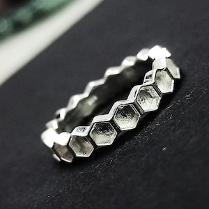 Tiny Hexagon Shape Blank Bezel Ring, Good for Resin & Ashes Work, 925 Sterling Silver Rings,Techno Art Rings