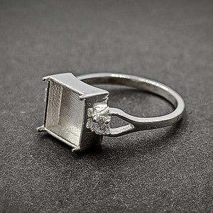 925 Sterling Solid Silver 8mm Square Shape Close back bezel Ring with zircon, Good for Resin & Ashes Work. All color zircon available.