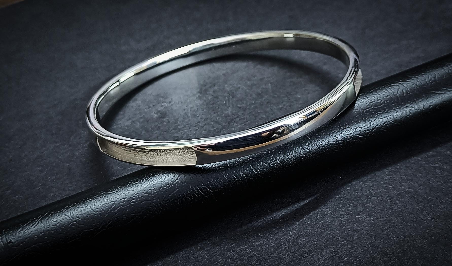 925 Sterling Silver 6mm Wide Blank Bezel Bangle, 65mm Inner Size