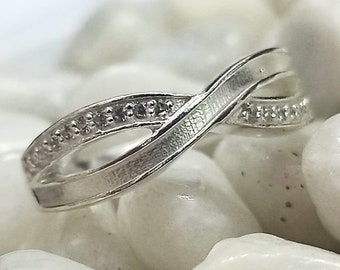 925 Sterling Solid Silver Infinity Ring with Blank Bezel and Zircon,Good for Resin & Ashes Work. Any Color Zircon Avaiable.