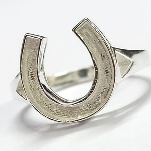 Lucky Horse shoe Ring with Full Blank Bezel, 925 Sterling Silver Rings, Good for Resin & Ashes Work.