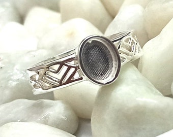 925 Sterling Solid Silver 6x8mm Oval Blank Bezel with Designer Band Ring, Good for Resin & Ashes Work.