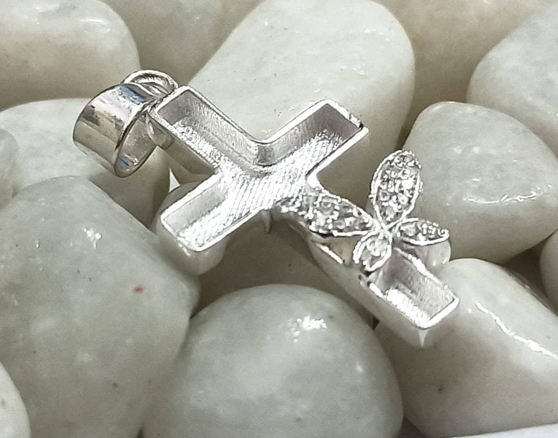 25x15mm Cross with Butterfly with Zircon 925 Sterling Silver Pendant. Good for resin and ashes work. Any color Zircon available.