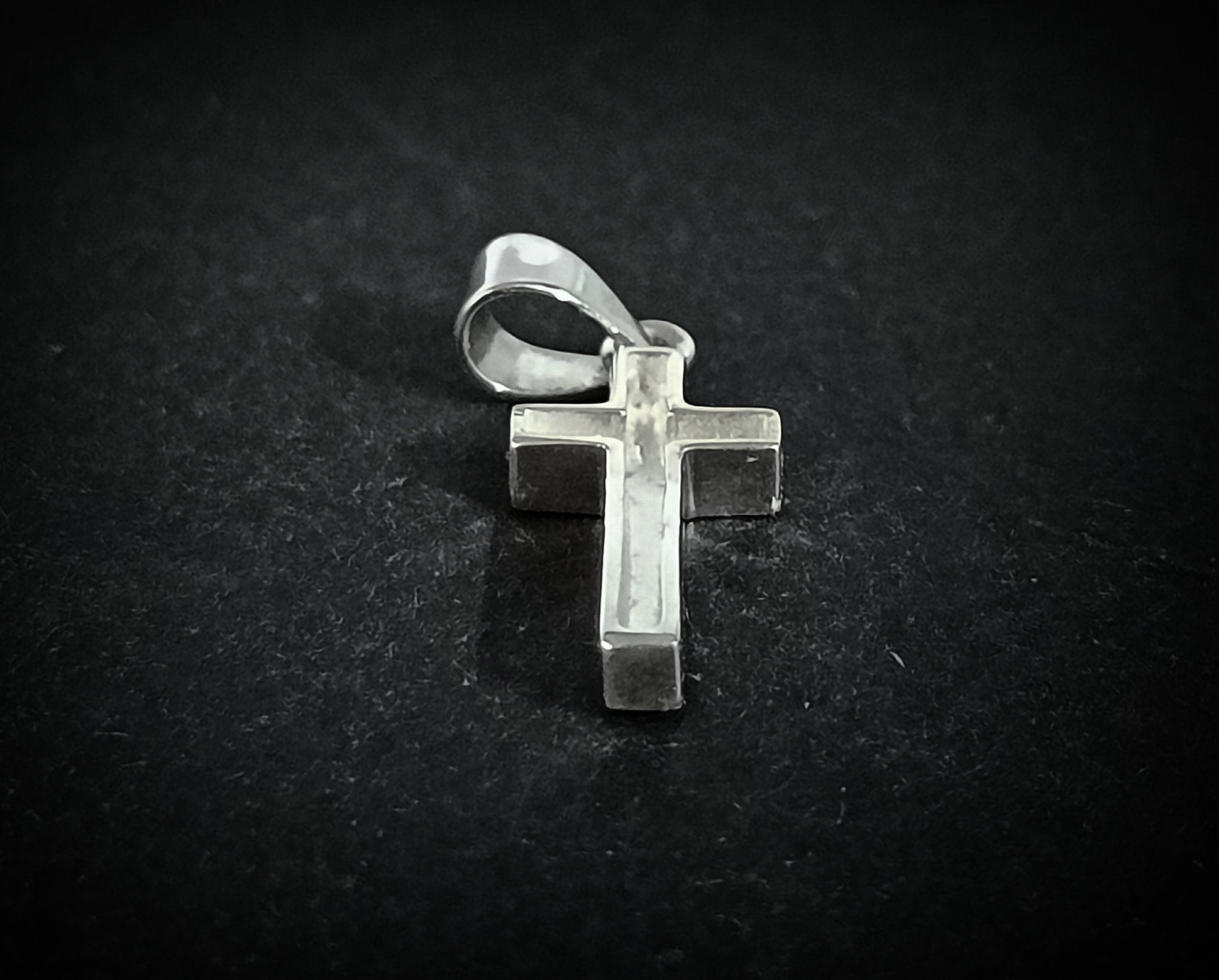 YADOCA Croix Collier Pendentif Croix en Argent Sterling 925 Chaîne Cubaine Coupe Diamant en Acier Inoxydable (Boîte Cadeau) 51cm YADOCA Croix Collier Pendentif Croix en Argent Sterling 925 Chaîne Cubaine Coupe Diamant en Acier Inoxydable (Boîte Cadeau) 51cm