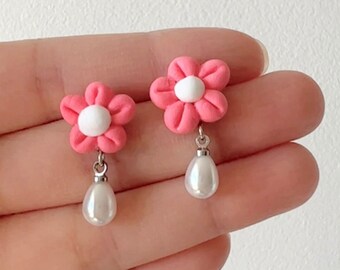 Barbie Daisy // Bloemencollectie // Airdry Clay-oorbellen // Handgemaakt