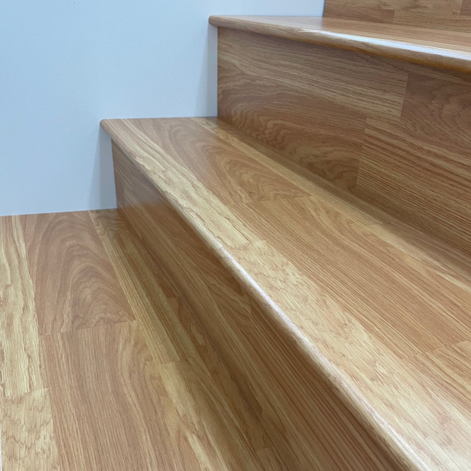 Stair on sale treads laminate