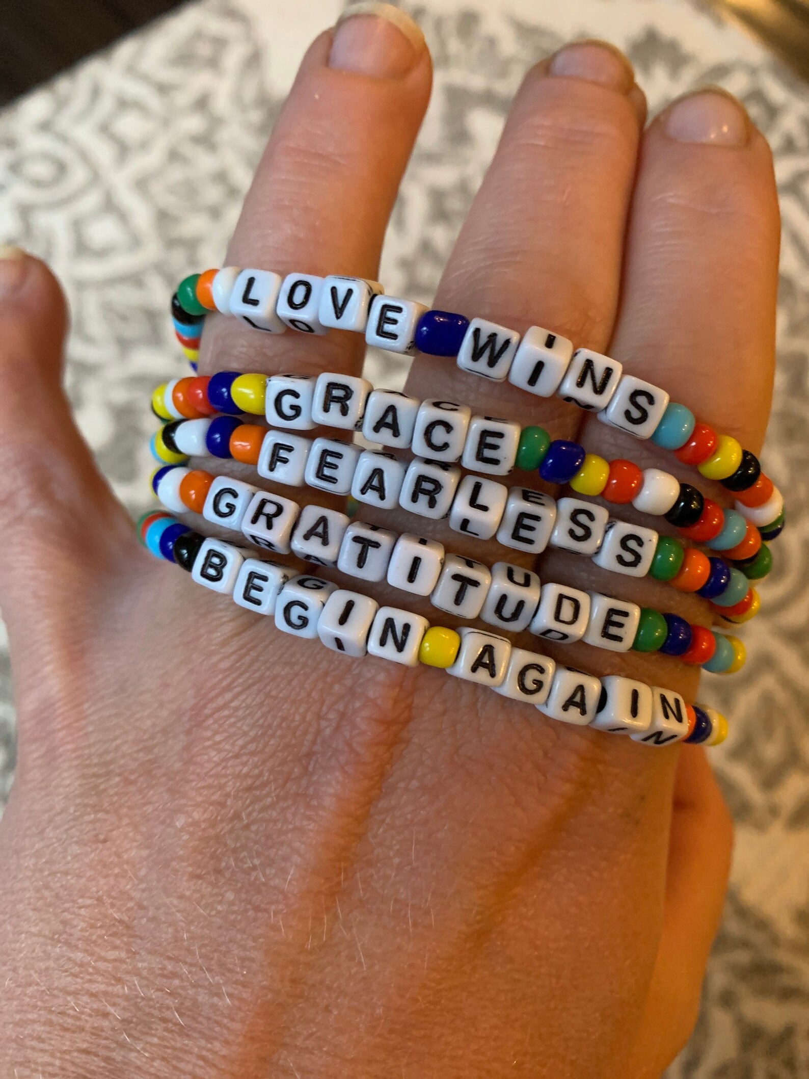 Inspiration Word Bracelets perlés Etsy