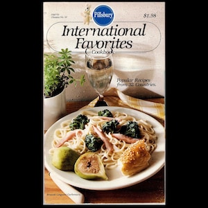 Pillsbury International Favorites Cookbook Pamphlet/Booklet