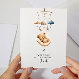 Welkom bij de wereldkaart | Nieuw babykaartje slapende teddybeer | Newbornkaart voor neefje | Nieuw kleinzooncadeau | Blauwe wolk en ster (C174)