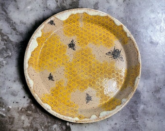 Drippy Bee and Honeycomb Plates 8” and 10”