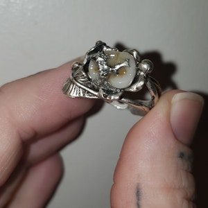 Solder cavity filling flower cup ring. Tooth ring. Teeth ring. Molar ring.