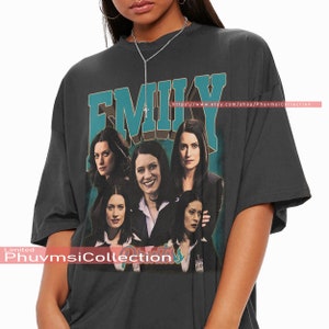 Emily Prentiss Character Movie Series Criminal  Paget Brewster Vintage 90's Trending Tee T-Shirt retro Vintage Sweatshirt FRN8