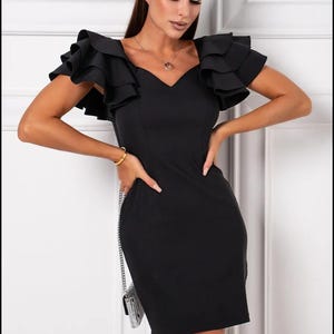 Elegant Black Cocktail Dress with Ruffle Sleeves | Sweetheart Neckline Bodycon Party Dress for Women | Special Occasion Outfit