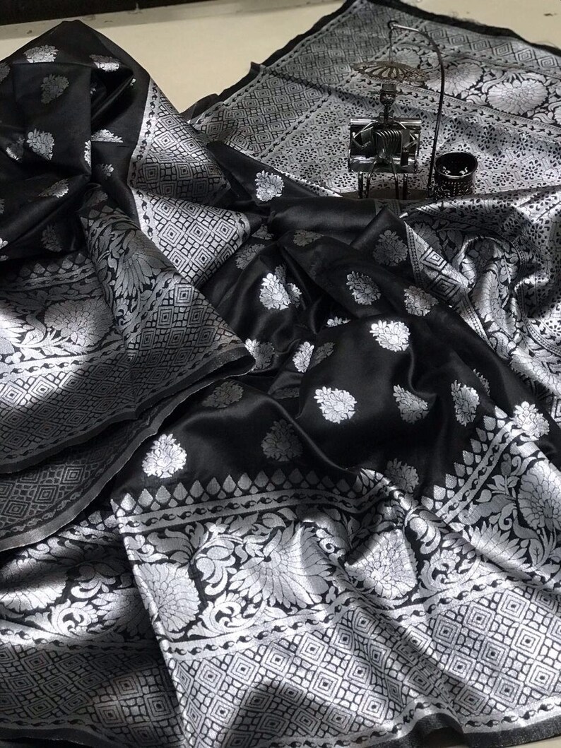 Beutiful Soft banarasi silk saree with WEAVING silver zari SAREE sari saree for women Unsttiched blouse sarees