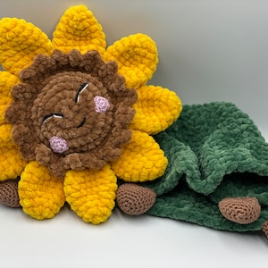 Crochet Pattern - Comforter Cuddly Sunflower Lovey