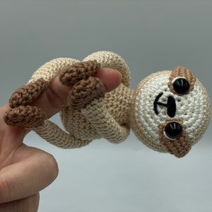 Cuddle Crew: Pauline the sloth (Crochet Pattern)