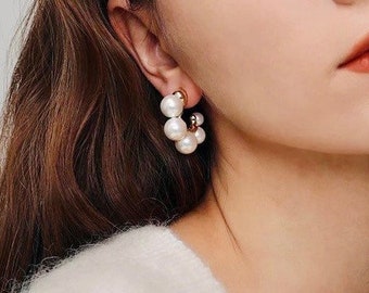 minimalist chuncky large cotton pearl stud earrings,Double beads,charm for her