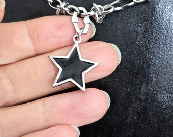 Collar Whimsigoth Grunge. Joyería alternativa: acero inoxidable. Gargantilla gótica de estrella negra. Estilo Alt, Punk, Gótico (Reino Unido).