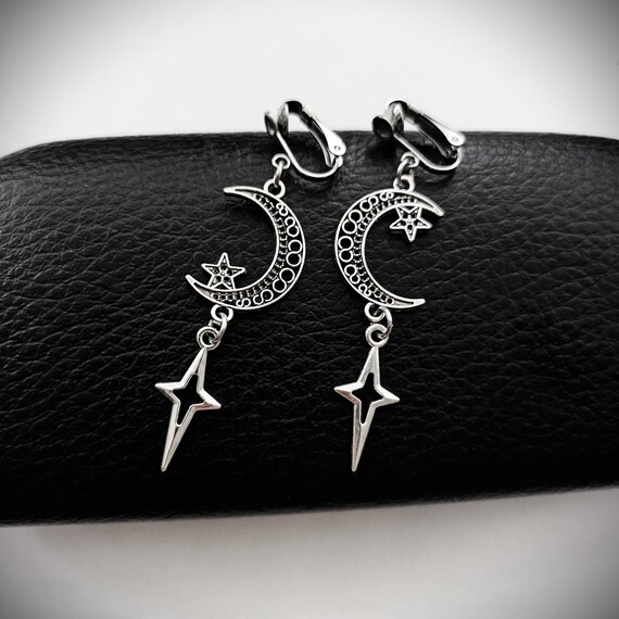 ★MIDNIGHT MOMENT.★ MM symbol logo earring MIDNIGHT MOMENT