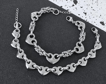 Pulsera Grunge Heart: Acero inoxidable. Estilo Y2K, Whimsigoth, joyería gótica. Joyería Alt Punk del Reino Unido.