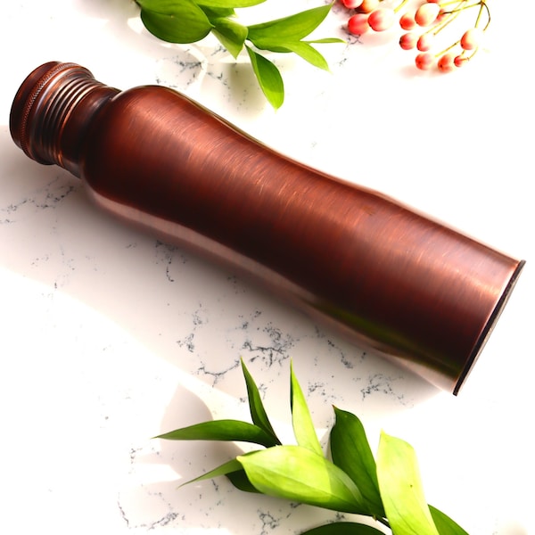 Handcrafted Pure Copper Water Bottle with Jute Sleeve (with Felt Base)-Antique Curved Finish
