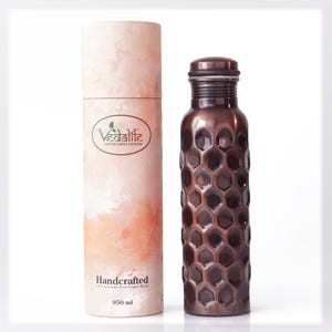 Handcrafted Pure Copper Water Bottle with Jute Sleeve (with Felt Base)