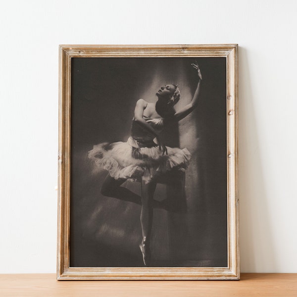Antique Ballerina Dancer Print | Vintage Black and White Vintage Ballet Art | *Rare* 1940's Ballet Photograph | DIGITAL PRINT Wall Art